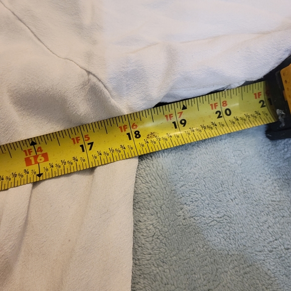 Kismet white flowy front tie blouse size M - Picture 10 of 11